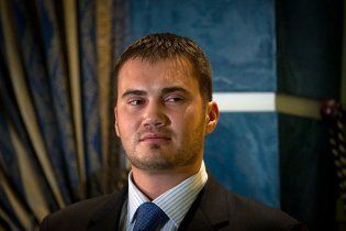 Сын Януковича рассказал, как отец спас Украину