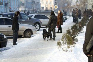 У Макіївці вибухівку шукають в установах і житлових будинках