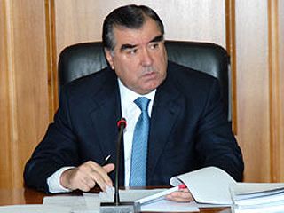 Емомалі Рахмонов