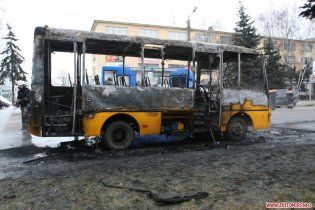 У Вірменії загорілася маршрутка, є жертви