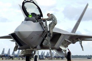У США створюють винищувач шостого покоління