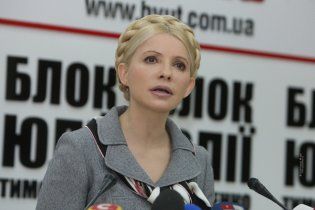 Тимошенко залишить у спокої "літнього і втомленого" Азарова