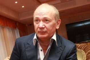 "Юрі Єнакієвському" заборонили в’їзд до США