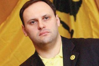 Депутата-госслужащего Каськива оставили сидеть на двух стульях