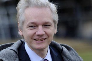 Ассанж обжаловал решение об экстрадиции