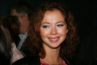 Елена Захарова стала мамой