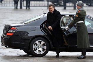 Харьковчан попросили не высовываться перед Януковичем