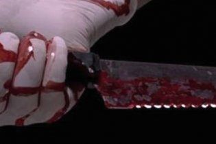 Жінка принесла в поліцію пеніс ґвалтівника як доказ злочину
