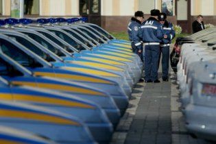 В Запорожье гаишник сбил девушку на пешеходном переходе