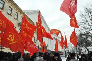 Коммунисты инициируют запрет национализма в Украине