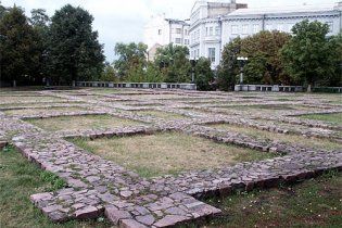 На конкурсі із забудови Десятинної церкви в Києві вибухнув скандал