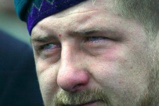 ЗМІ: силовики Кадирова таємно тримають в Чечні "гареми" секс-рабинь