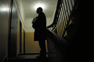 З 8 березня боржників банків виселятимуть з квартир і не пускатимуть за кордон