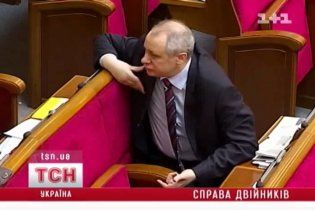 Мошенники, притворяясь нардепами, выманивали у украинцев миллионы