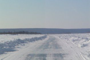 В Симферополе автобус перевернулся на льду: 16 травмированных