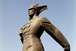 На Херсонщині підлітки здали на металобрухт пам'ятник радянським воїнам