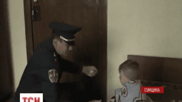 В Шостке неравнодушные люди помогли вернуть трехлетнего малыша к матери