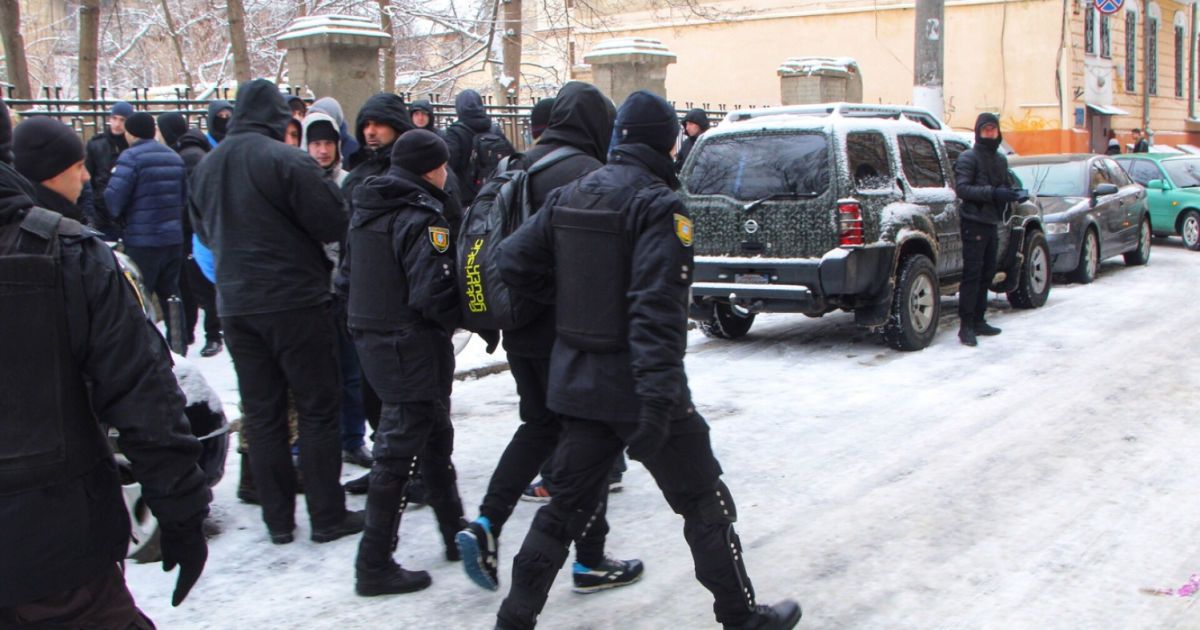 сутички в санаторії "Лермонтовський" в Одесі_12 / © Думская