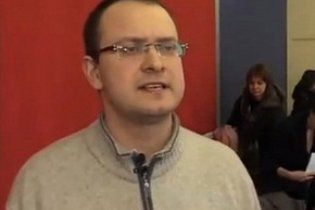 Колишній кандидат у президенти Білорусі втік з країни