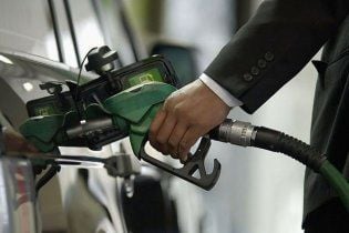 Влітку бензин коштуватиме менше 10 гривень