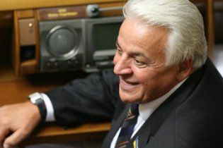 Регионал подал в суд на Пшонку