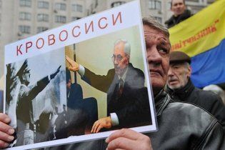 Опозиція приведе під Раду 5 тисяч мітингувальників