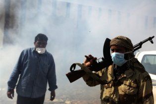 Рідне місто Каддафі залишилось під контролем урядових сил
