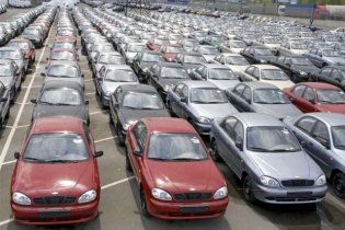Украина откроет границу для автомобилей "секонд-хенд" из Европы