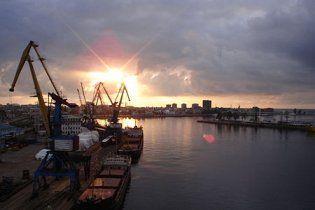 Порт Батуми экстренно перекрыли из-за высокого уровня радиации