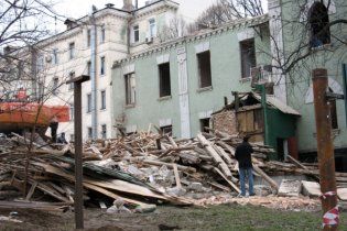 У Києві знесли 100-річний маєток, щоб побудувати посольство Казахстану