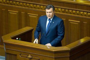 НАТО примет меры для сдерживания "авторитарного" Януковича
