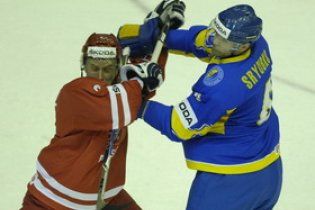 Україна розгромила Польщу на чемпіонаті світу з хокею