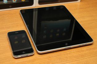 Apple спростувало інформацію про стеження за користувачами: смартфони самі зберігають ці дані
