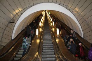 У петербурзькому метро невідомий розпорошив газ