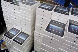 В Китае в очереди за iPad2 затоптали двух человек