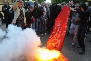 Коммунисты передумали ехать во Львов 22 июня