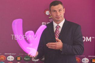 Кличко закликає показати всьому світу справжню Україну
