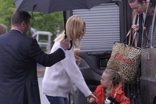 Глюк’oZa полетіла народжувати до Іспанії без чоловіка