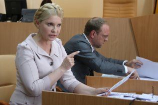 Тимошенко вимагає для себе суд присяжних