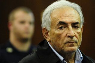 Поліція спростувала інформацію про ДНК Стросс-Кана