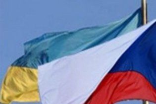 Чехія відновлює роботу візового відділення в Донецьку