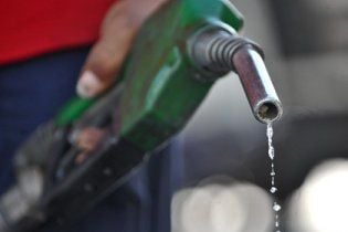 В Украине подешевело горючее