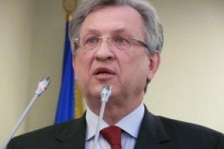 У Азарова "заспівали" стару пісню про бюджет