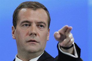 Россия сделала невозможное: Медведев почти уговорил Каддафи уйти