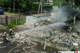 В Кременчуге взорвался магазин пиротехники: людей завалило обломками