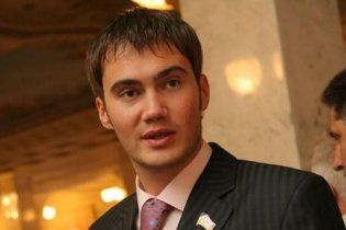 Янукович-молодший не задекларував жодного автомобіля