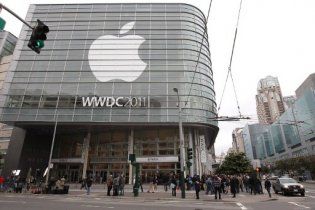 На счетах компании Apple больше денег, чем в казне США