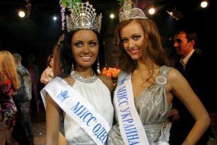 Мер Одеси запросив туристів, розповідаючи про розкутість місцевих дівчат