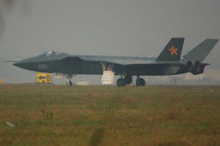 Китайские военные опережают Россию, после авианосца у них нашли новейший истребитель