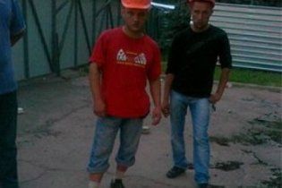 На скандальном строительстве в Донецке строители сожгли листовки против сына Януковича